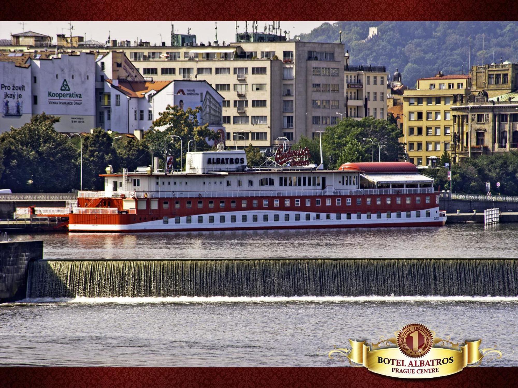 Botel Albatros Praga Exterior foto