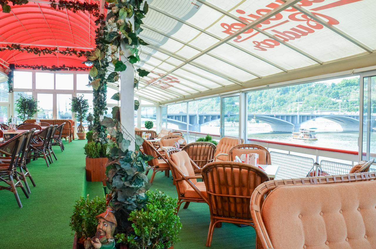 Botel Albatros Praga Exterior foto
